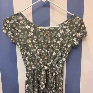 Jenna & Jessie - Girls 7/8 - Sage Green Floral Midi Jumper with Tie